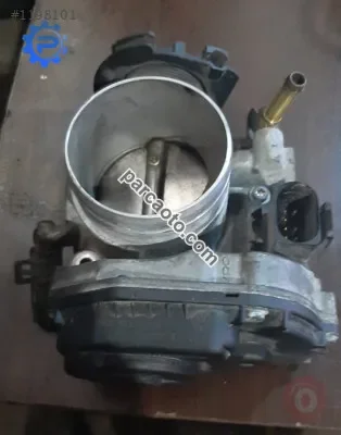 volkswagen bora 2.0 çıkma gaz kelebeği