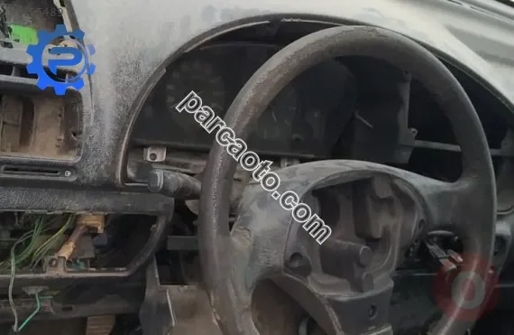 1999 peugeot partner 1.4 benzinli çıkma sinyal silecek kolu