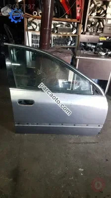 Peugeot 607 sağ ön kapı çıkma