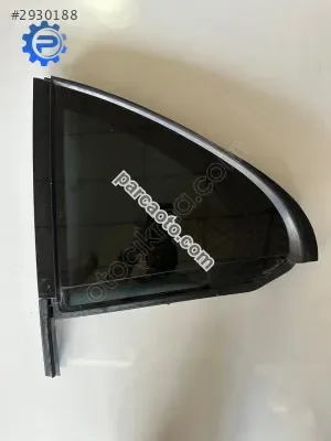 Kelebek Camı Sol Mercedes-Benz  E Serisi W213 A2137300155