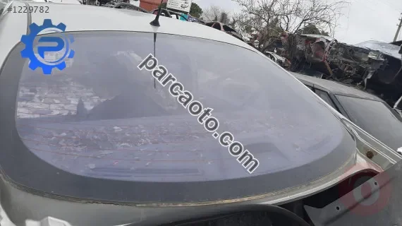 nissan primera p12 çıkma arka cam