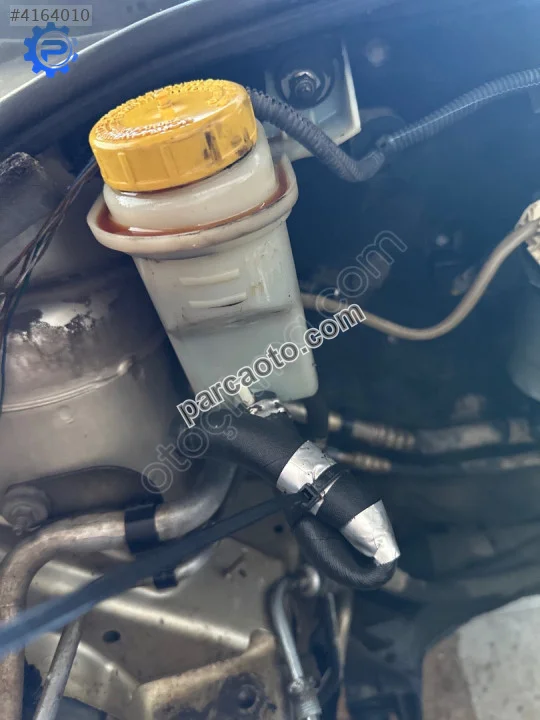 Fiat linea direksiyon yağ bidonu Fiat linea direksiyon yağ bidonu