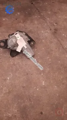 peugeot 307 çıkma arka cam silgeç motoru