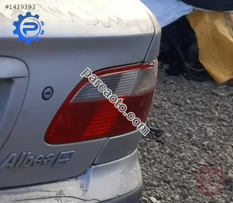 fiat albea çıkma sağ stop lambası