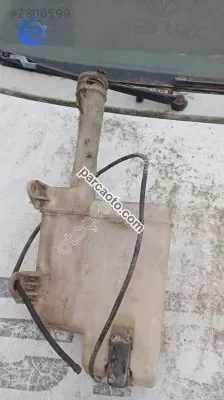 Mazda 323 family silecek su bidonu yedek parça