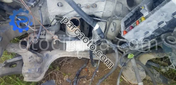 1999-2004 ford focus benzinli çıkma direksiyon kutusu