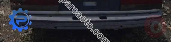 1988 model mazda 323 1.6 çıkma arka tampon