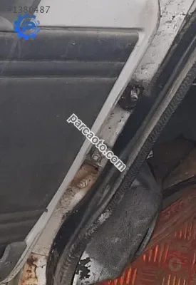 1998 model citroen c15 çıkma sol ön kapı menteşesi