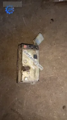 Fiat Tempra  sol arka kapı kilidi lancia