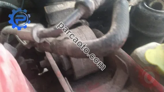 kia sephia çıkma motor üst kulak