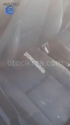 2009 peugeot 207 1.4 benzinli sökme sağ ön koltuk döşeme