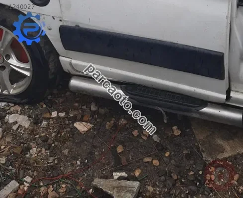 2000 model peugeot partner 1.9 d çıkma sağ sürgü kapı bandı