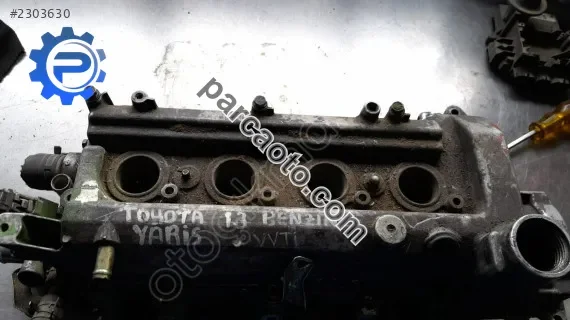 Toyota yaris 1.3 vvti kulbutor kapak çıkma