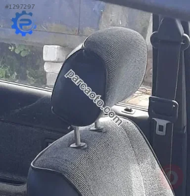 1988 model mazda 323 1.6 çıkma sol ön koltuk başlığı