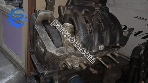 Renault scenic 1 1.6 16v silindir kapak eksantrik kapak dolu