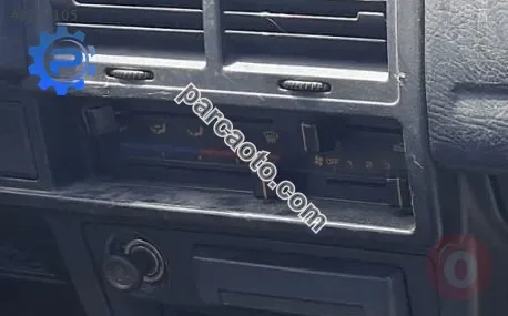 1988 model mazda 323 1.6 çıkma kalorifer kontrol paneli