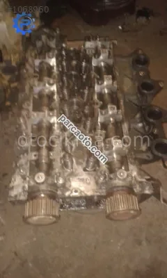 renault master 2 2.5 çıkma dolu silindir kapağı