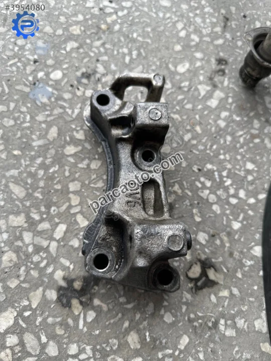 Peugeot 407 dv6 motor kulağı Peugeot 407 dv6 motor kulağı