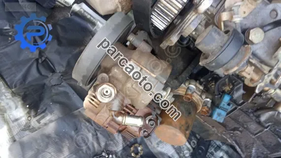 Citroen Berlingo direksiyon pompasi