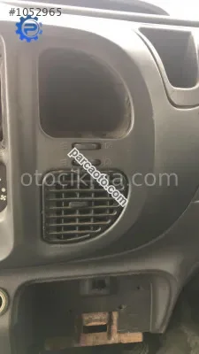 ford transit v184 çıkma sağ orta üfleme ızgarası