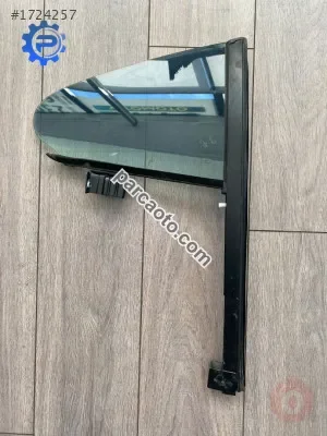 Çıkma arka sağ kelebek cam vw passat cc 3c8845216
