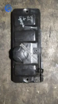 Saxo 1.4 enjeksiyonlu külbiritor kapağı çıkma