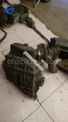 ford transit v184 journey çıkma hava filtre kazanı