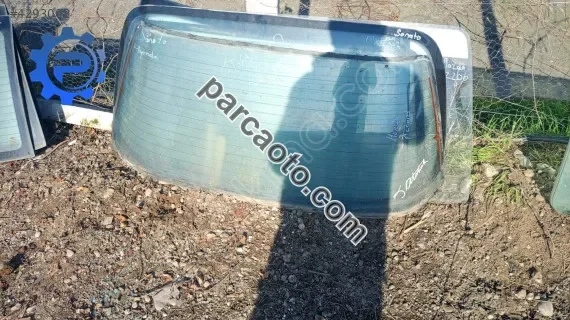 Honda accord arka cam 83 model