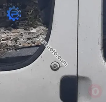 peugeot partner 1.9 d çıkma sol ön kapı kilidi