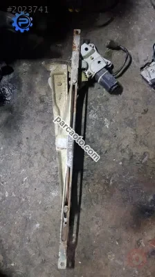 kia pregio çıkma sol ön cam krikosu