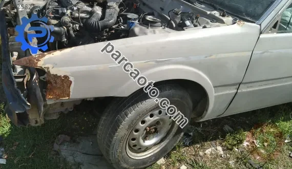 1994 model kia capital 1.8 benzinli çıkma sol ön çamurluk
