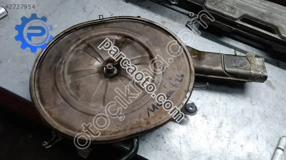 Mazda 626 1.6 hava filtresi kazani yedek parça