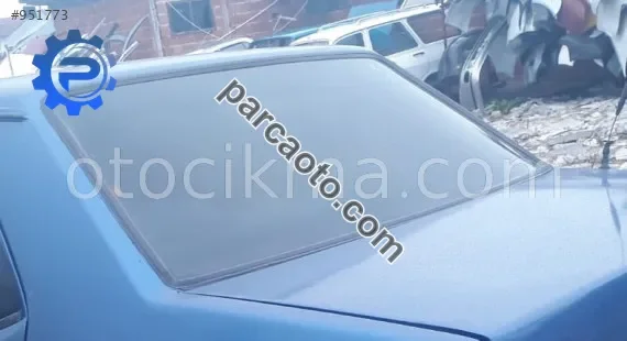 tofaş doğan 1.6 slx çıkma bagaj camı