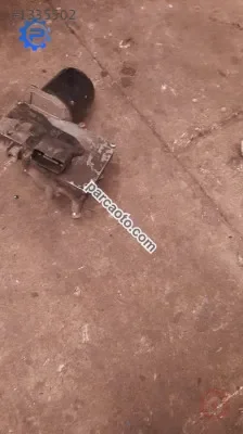 peugeot 307 çıkma ön cam silgeç motoru