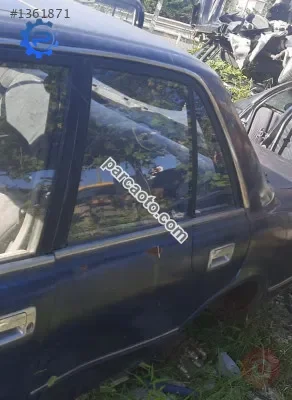 toyota cressida çıkma sol arka kapı