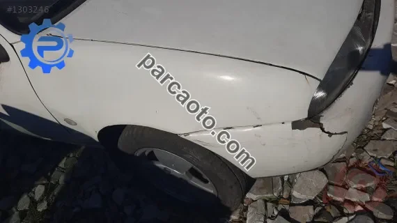 ford fiesta çıkma sağ çamurluk