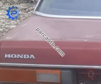 1983 model honda accord 1.6 çıkma bagaj marka yazısı