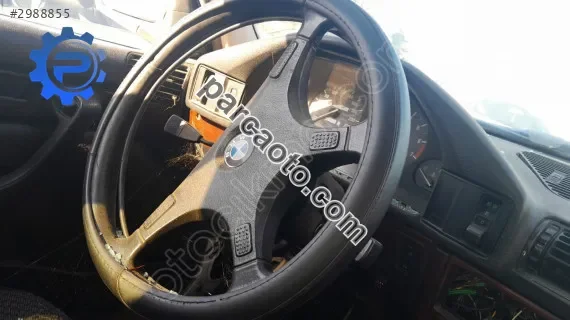 Bmw e34 kasa 5.20 direksiyon simidi yedek parça