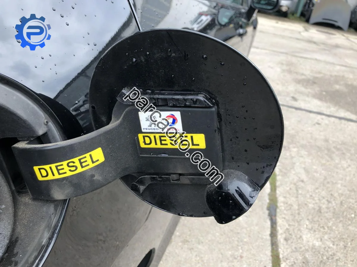 Peugeot 308 Depo Kapağı - Mersin Tarsus