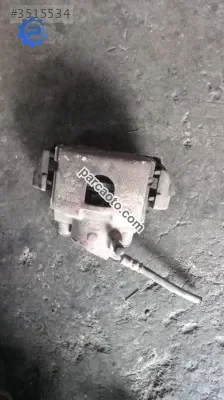 Ford Ka sağ ön fren kaliper yedek parça