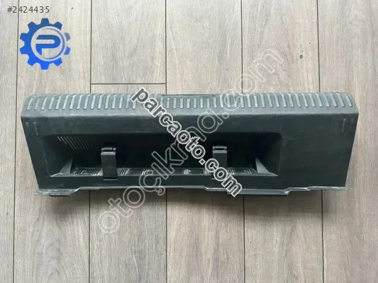 Bagaj Arka Panel -Kilit Kaplaması VW Polo 6R6863485