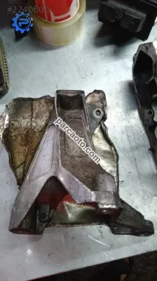 Audi A4 Motor Takoz Braketi çıkma