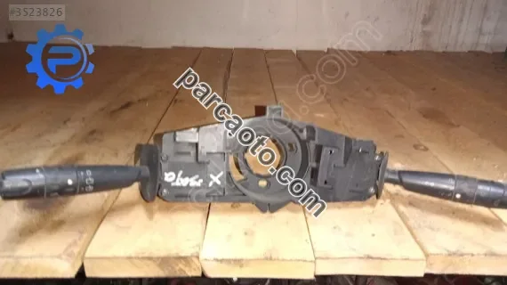 Citroen xsara 1 kasa sinyal ve silecek kolu orjinal jaeger yedek