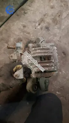 Alfa romeo sağ arka kaliper çıkma