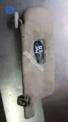 323 sağ güneşlik çıkma