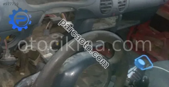 2001 model renault kangoo 1.9 çıkma direksiyon gövde