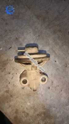 Mitsubishi karizma 1.6 16v egr