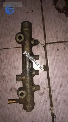 Pejo 206,307 1.4 HDI enjektor rampası yedek parça