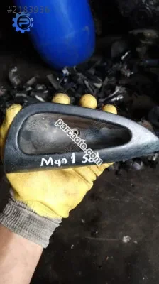 Renault megane 1 sol iç çekme kolu çıkma