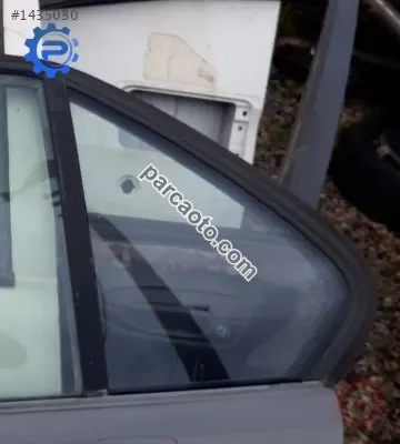 1994 model bmw 5.20 çıkma sol arka kelebek camı